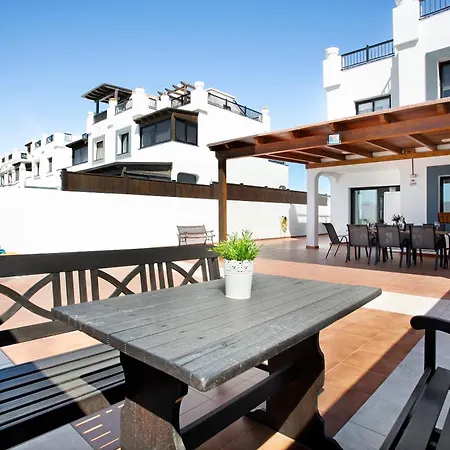 Zoe Tatil Evi Corralejo